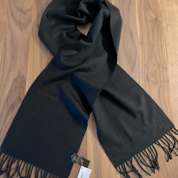 Coach Wool/Cashmere Blend Muffler Fringe Scarf in Black - Picture 4 of 8